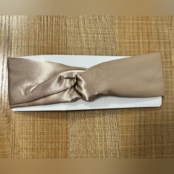 La Mer Cosmetics Bag - Picture 2 of 2